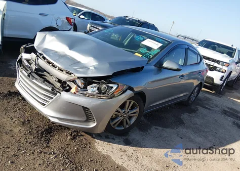 2017 Hyundai Elantra Se z USA, uszkodzony, nr VIN 5NPD84LF1HH035209